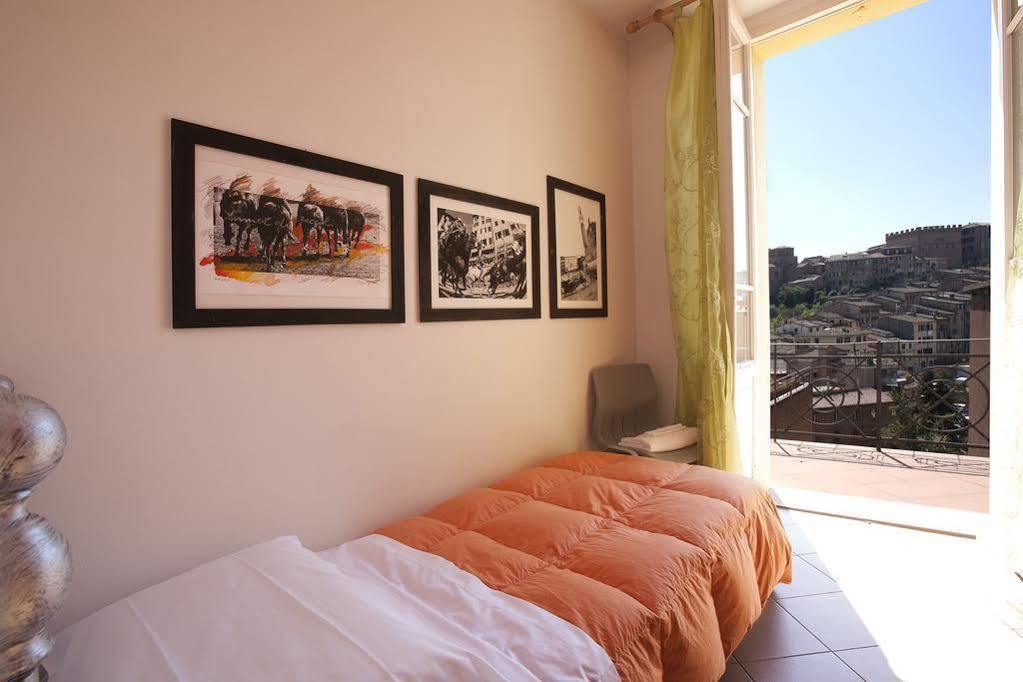 B&B Le Lupe Siena Eksteriør billede